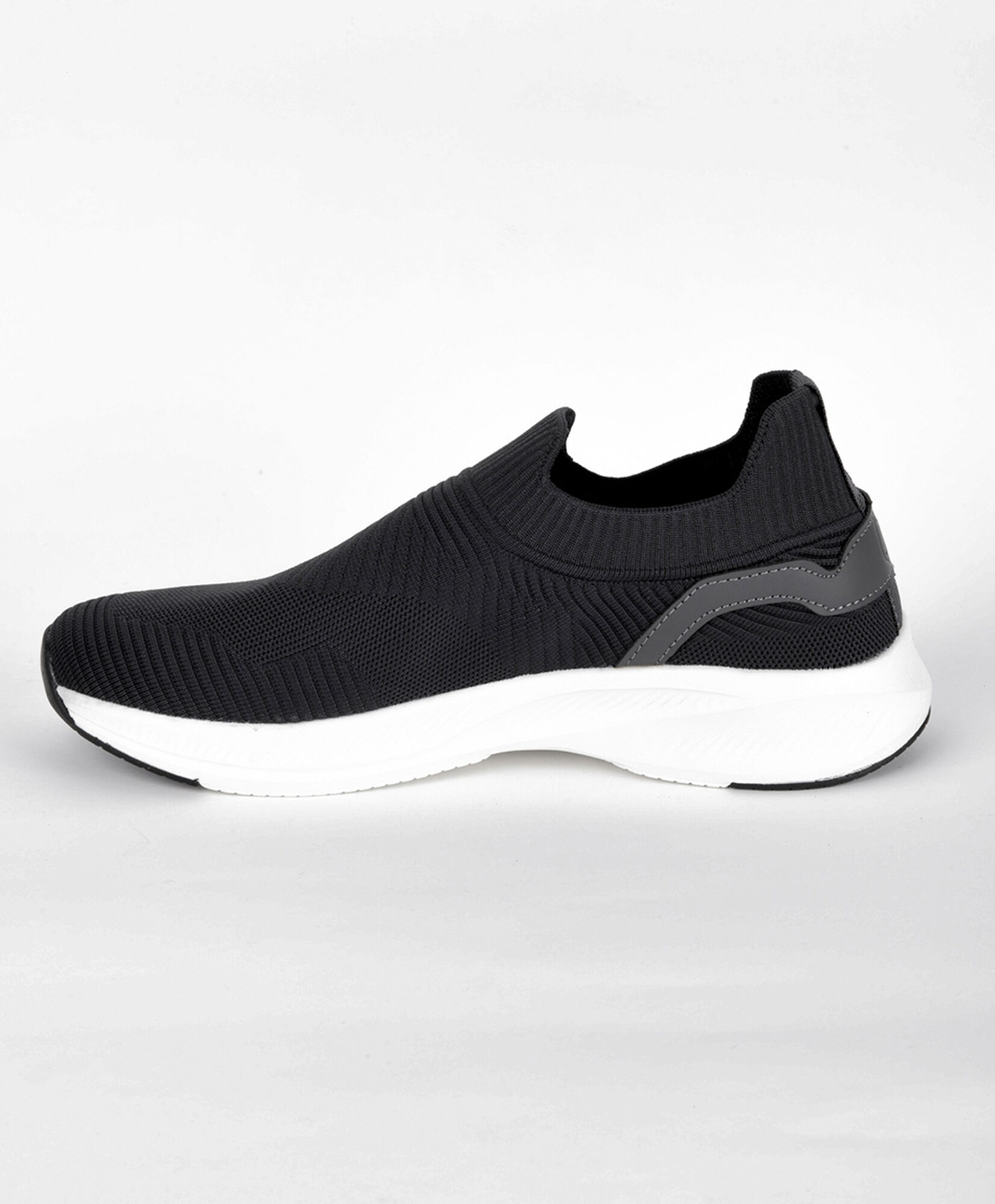 Zapatilla hombre slip on gris Zapatilla hombre slip on gris