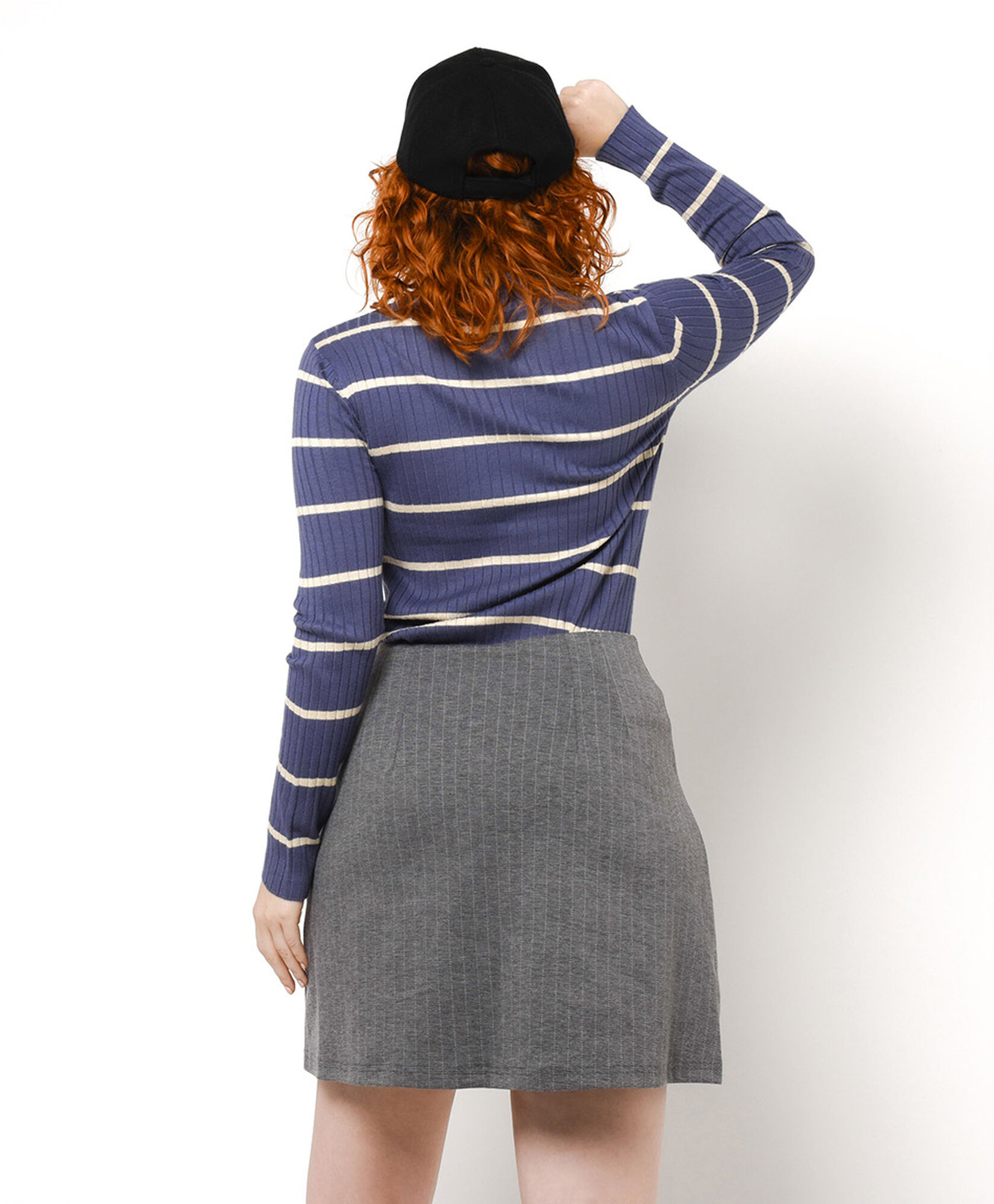 Mini falda mujer líneas short Mini falda mujer líneas short
