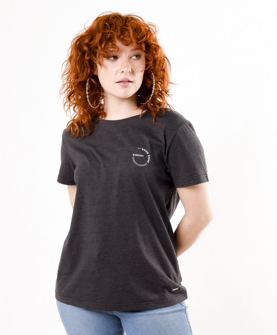 Polera mujer doble estampado frase