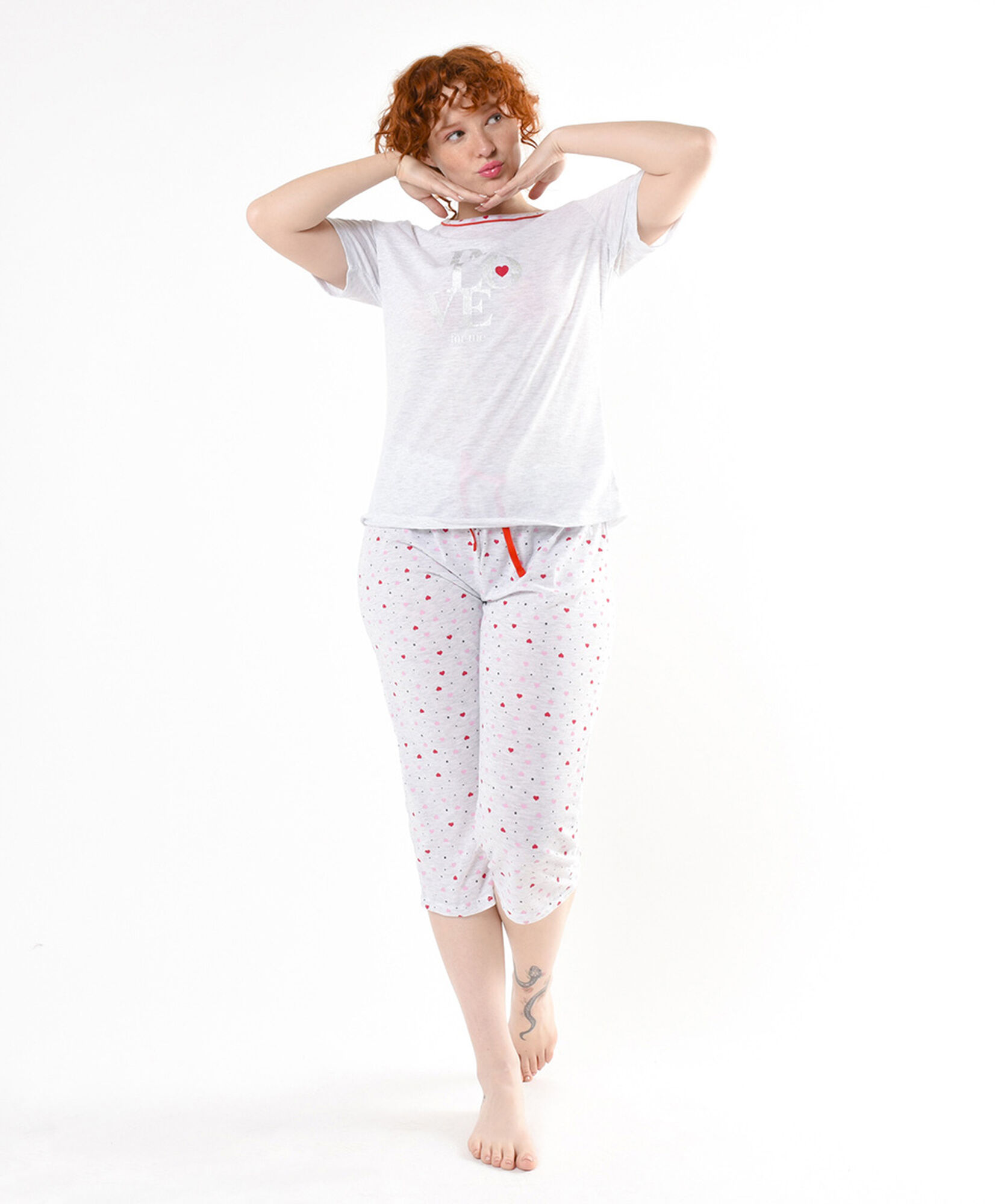 Pijama mujer corazones capri Pijama mujer corazones capri