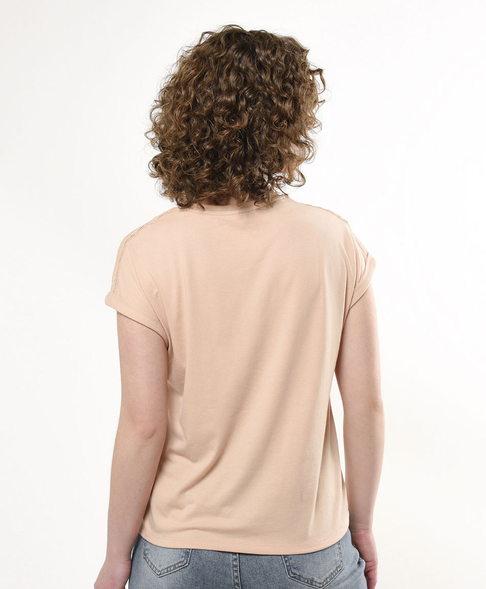 Polera mujer detalle crochet Polera mujer detalle crochet
