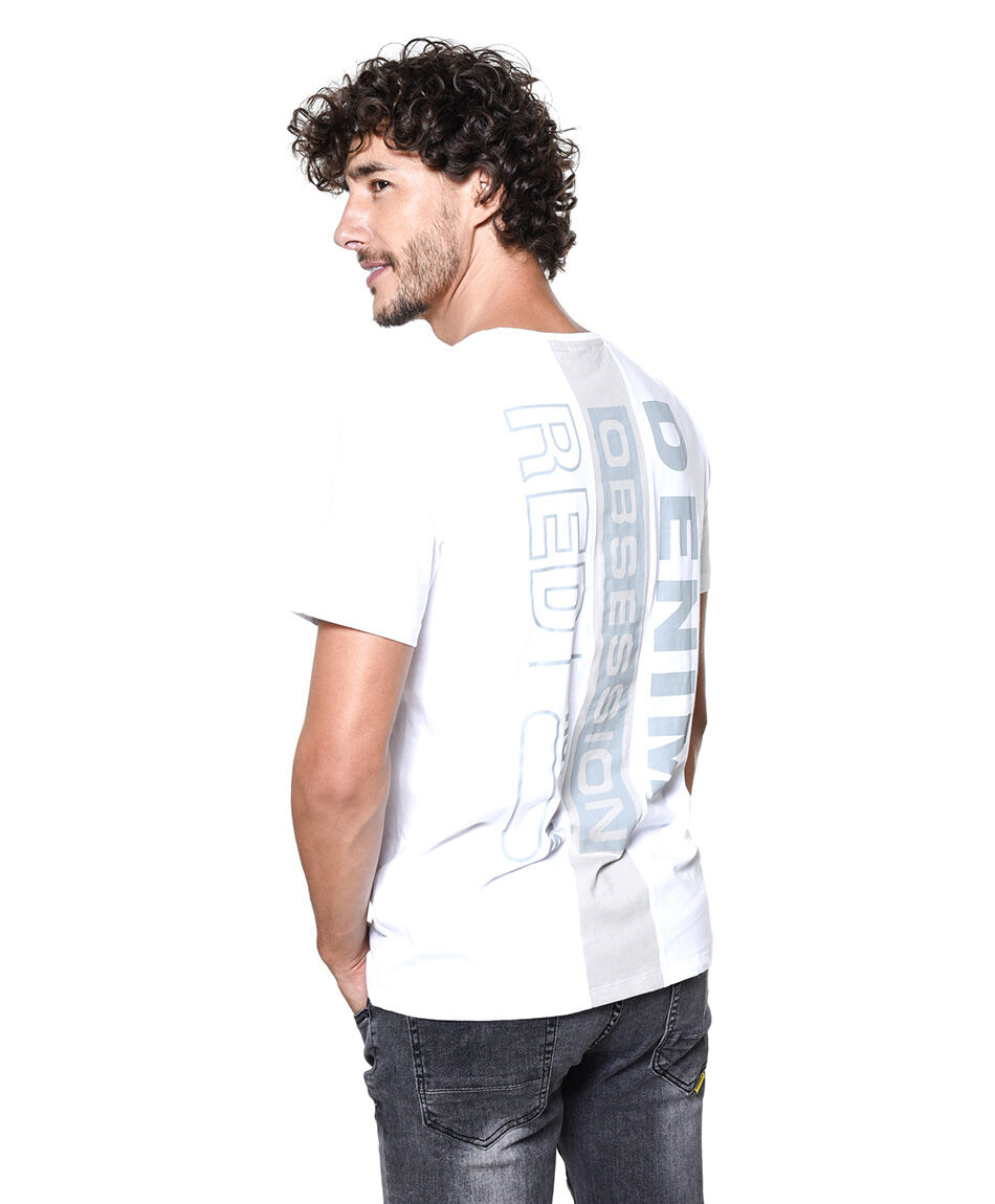 Polera fashion logo