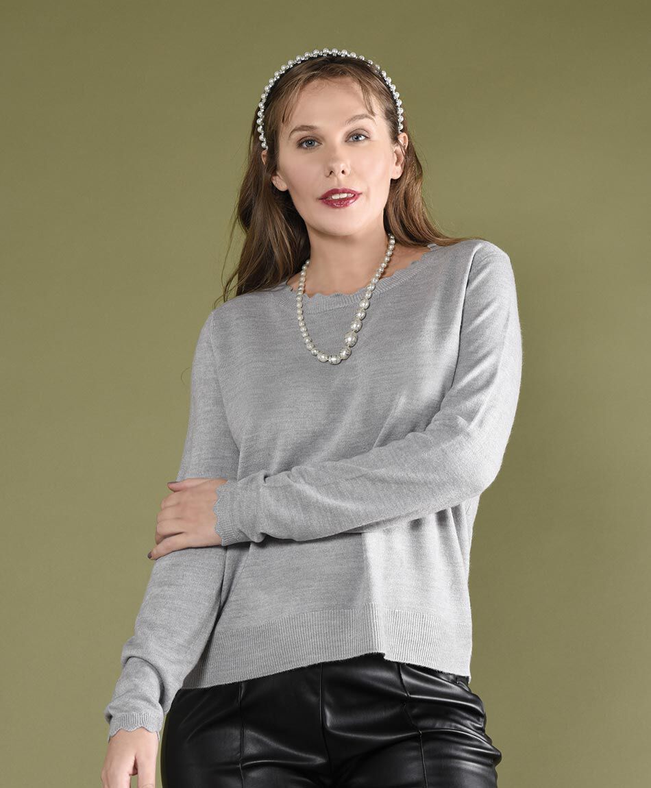 Sweater detalle blondas