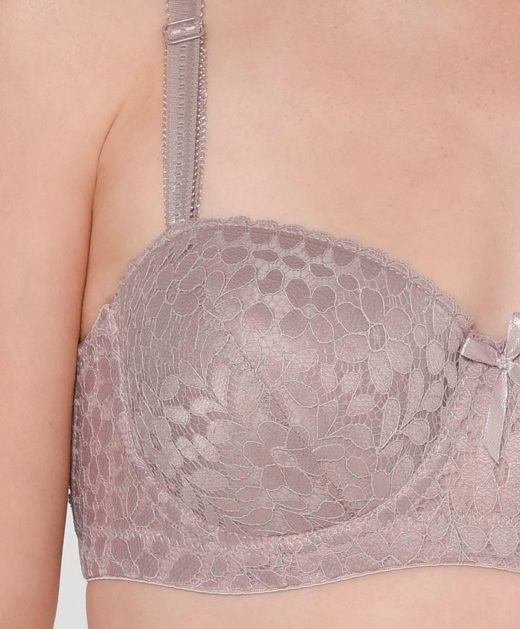 Sostén mujer encaje floral strapless Sostén mujer encaje floral strapless