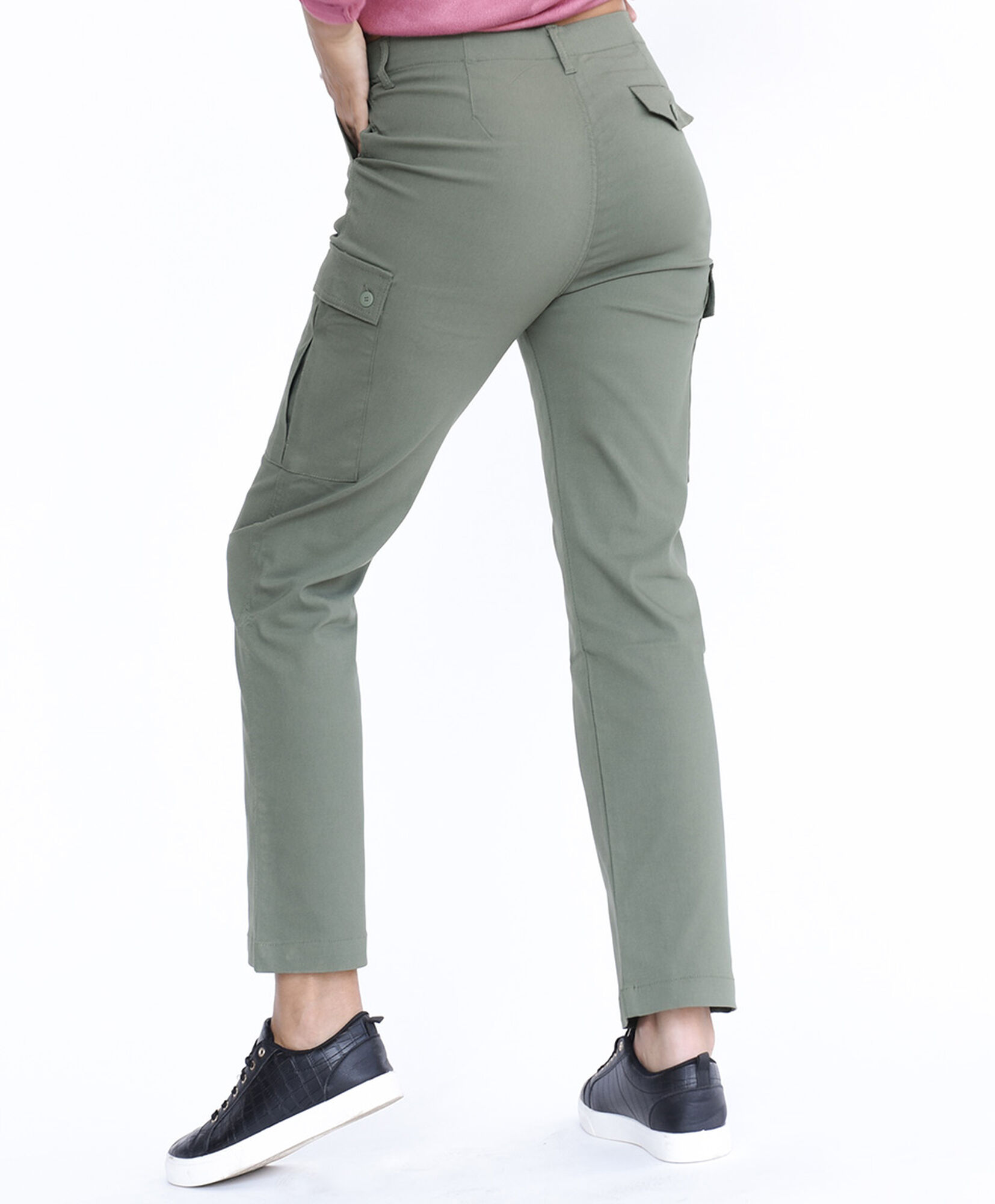 Pantalón mujer cargo verde Pantalón mujer cargo verde
