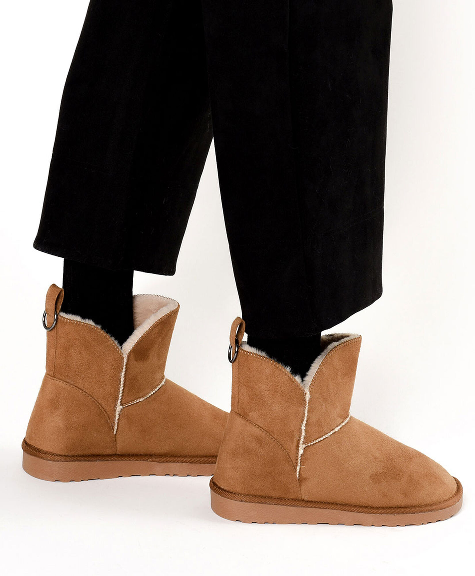 Bota mujer comfy clásica Bota mujer comfy clásica