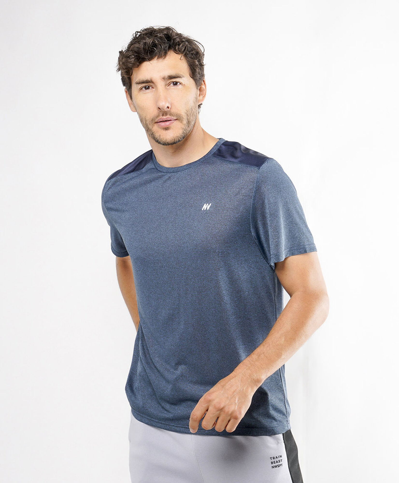 Polera deportiva hombre mix azul Polera deportiva hombre mix azul