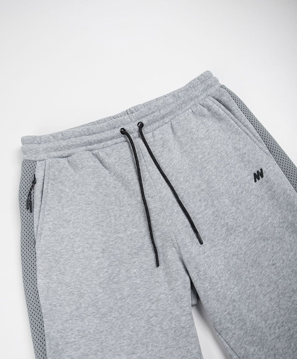 Pantal&oacute;n deportivo hombre gris tela
