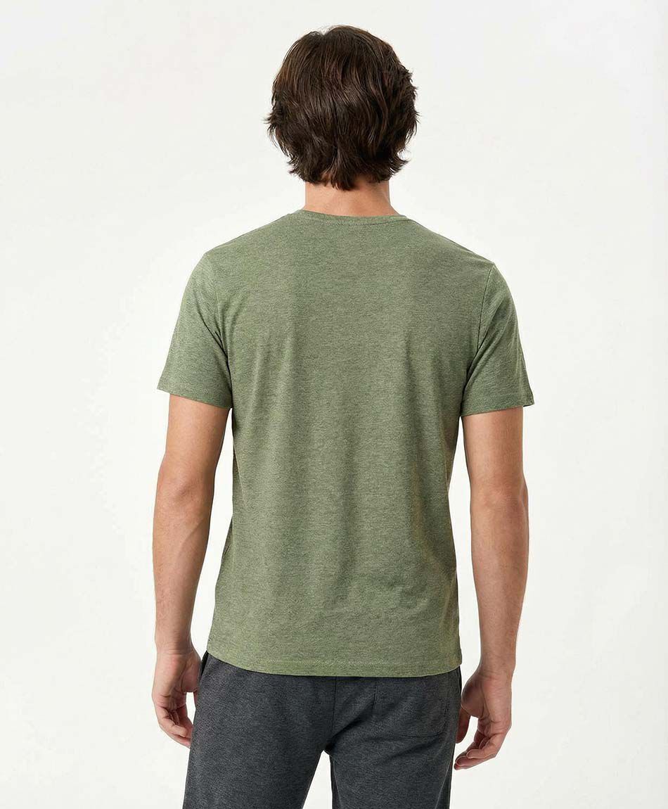 Polera deportiva hombre game green