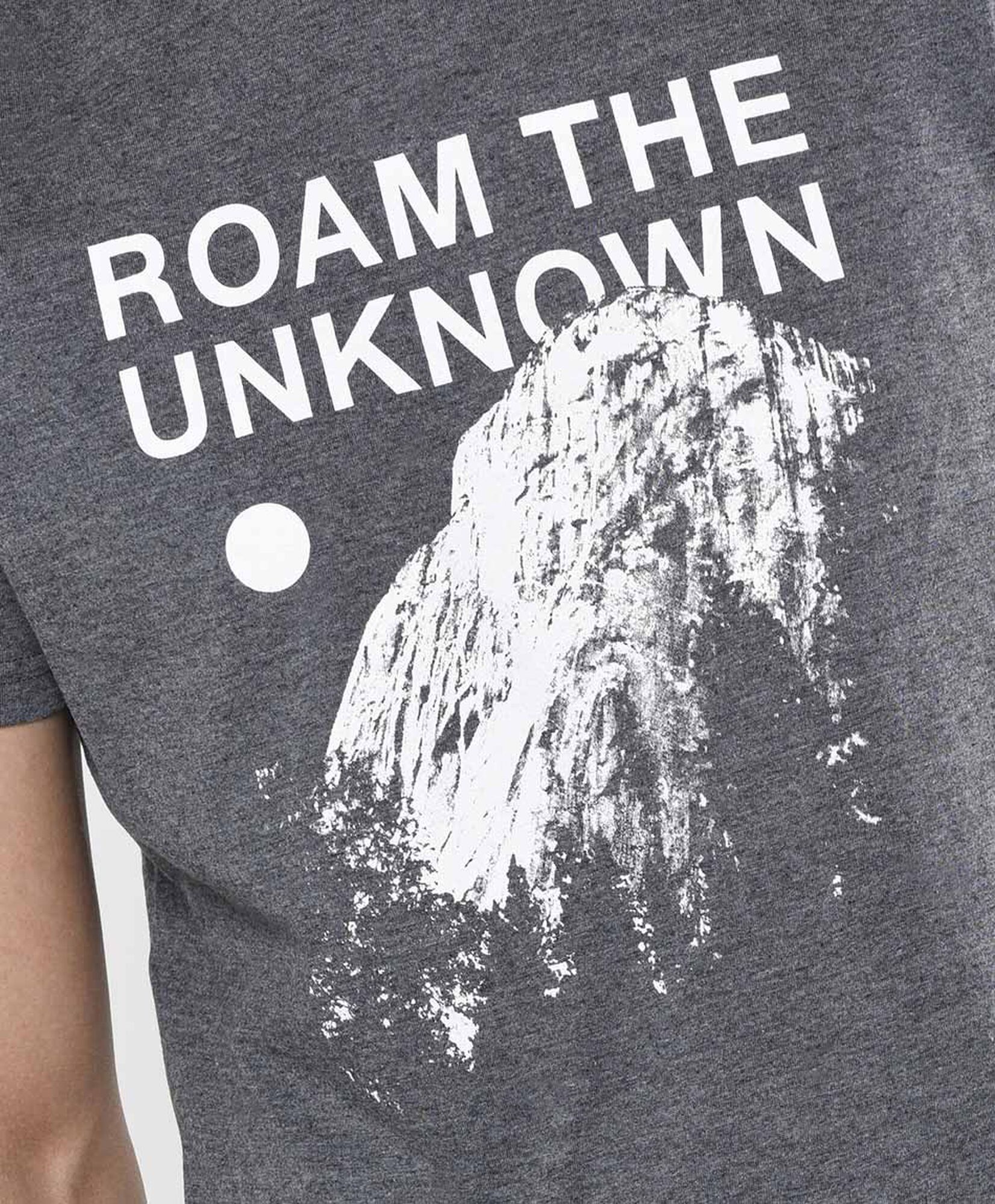 Polera deportiva hombre texto Polera deportiva hombre texto