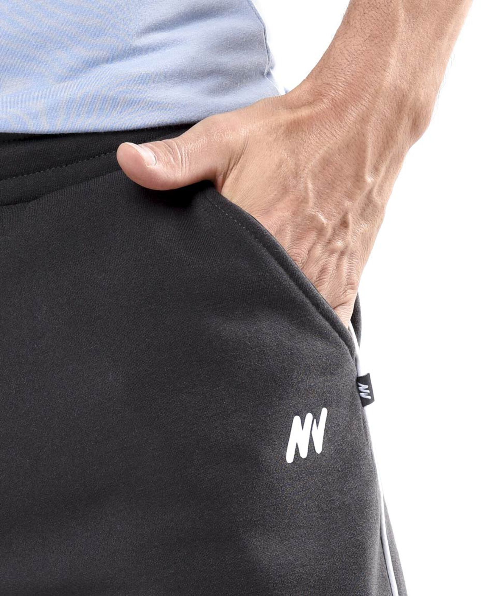 Pantalón deportivo hombre línea piping Pantalón deportivo hombre línea piping