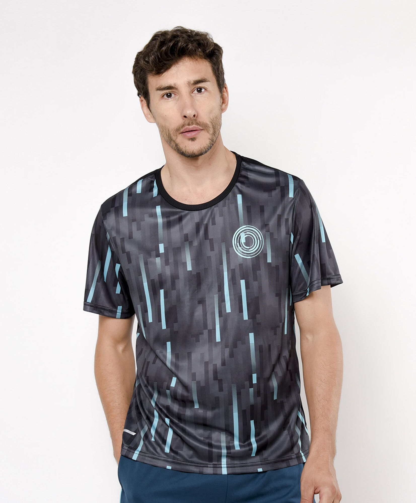 Polera deportiva hombre print líneas Polera deportiva hombre print líneas
