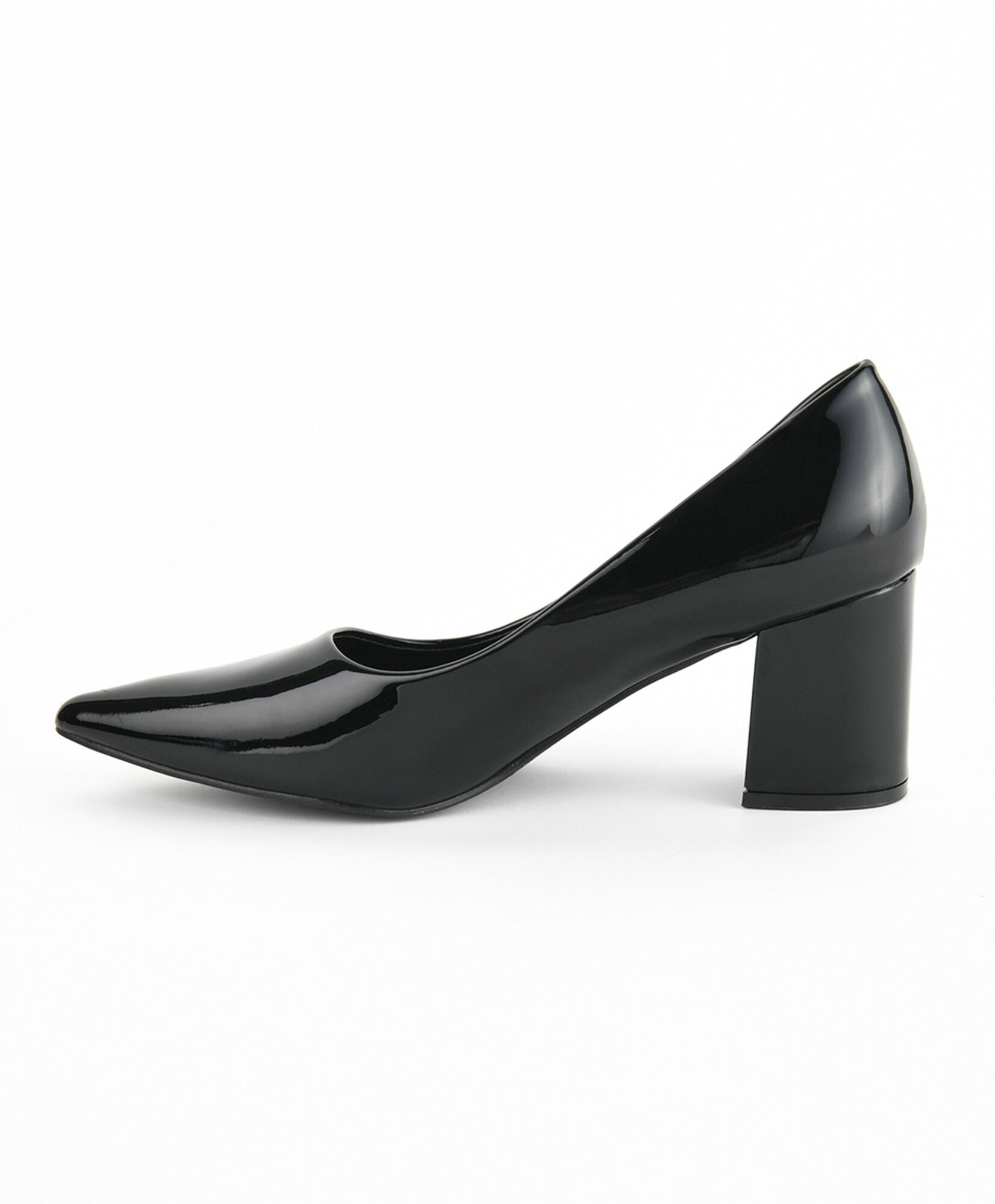 Zapato mujer charol medio taco Zapato mujer charol medio taco