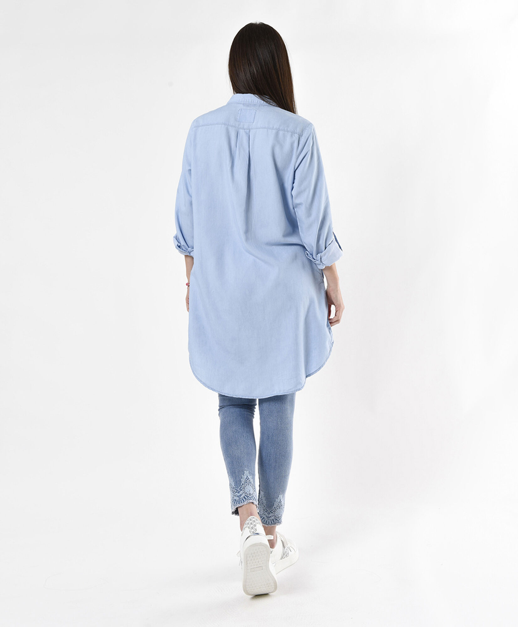 Blusón mujer denim botones y bolsillos Blusón mujer denim botones y bolsillos
