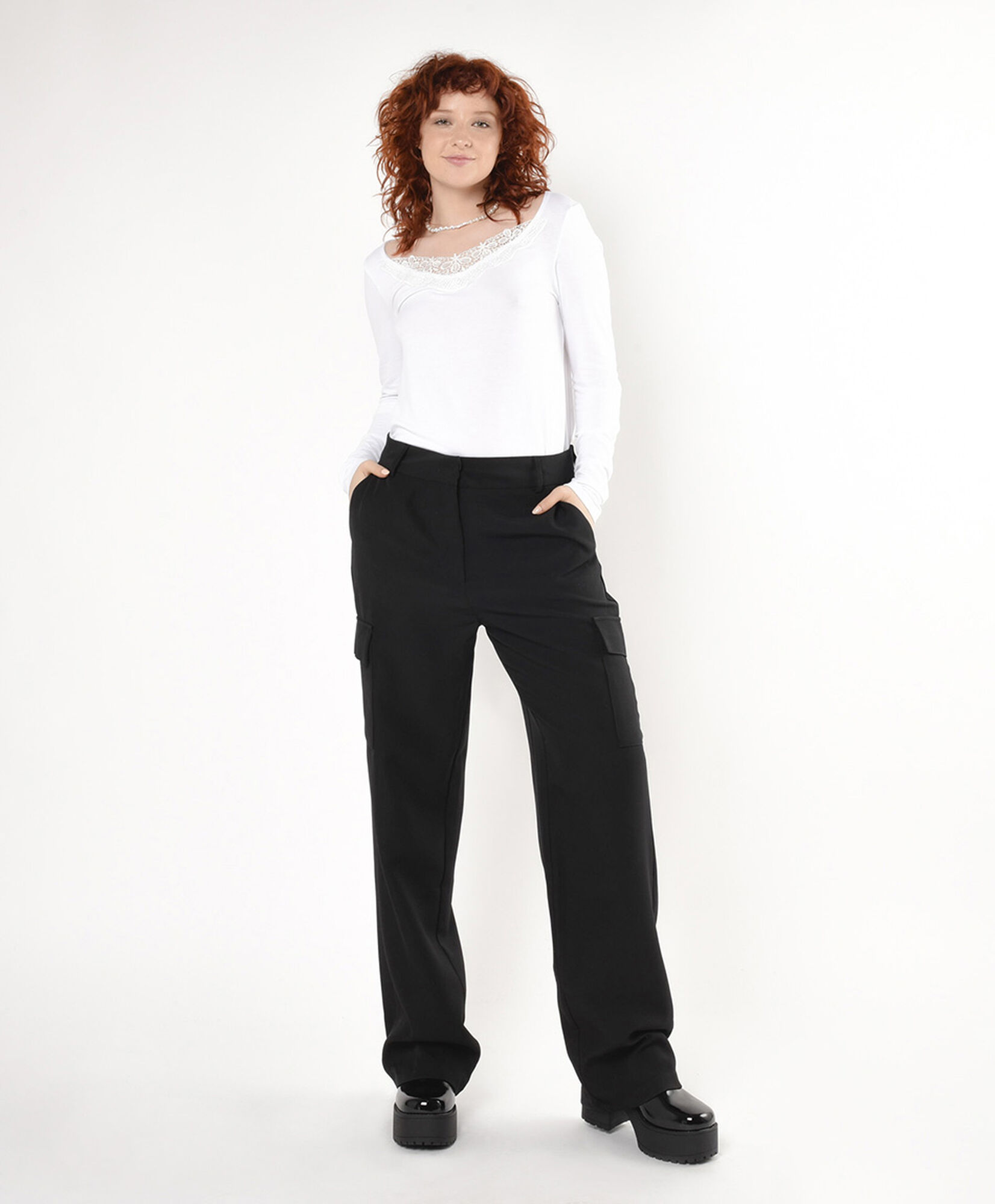 Pantalón mujer liso cargo Pantalón mujer liso cargo