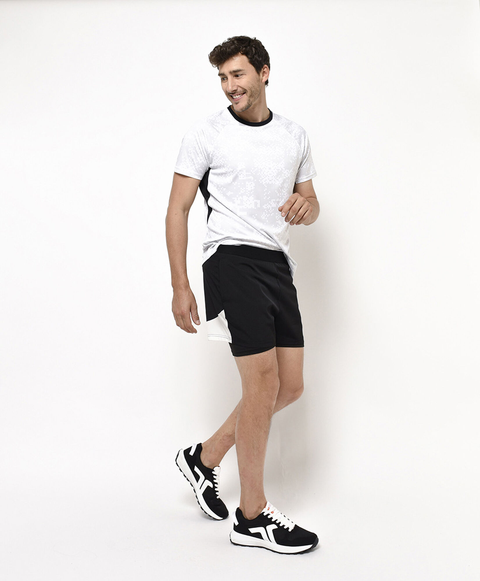 Short deportivo hombre calza Short deportivo hombre calza