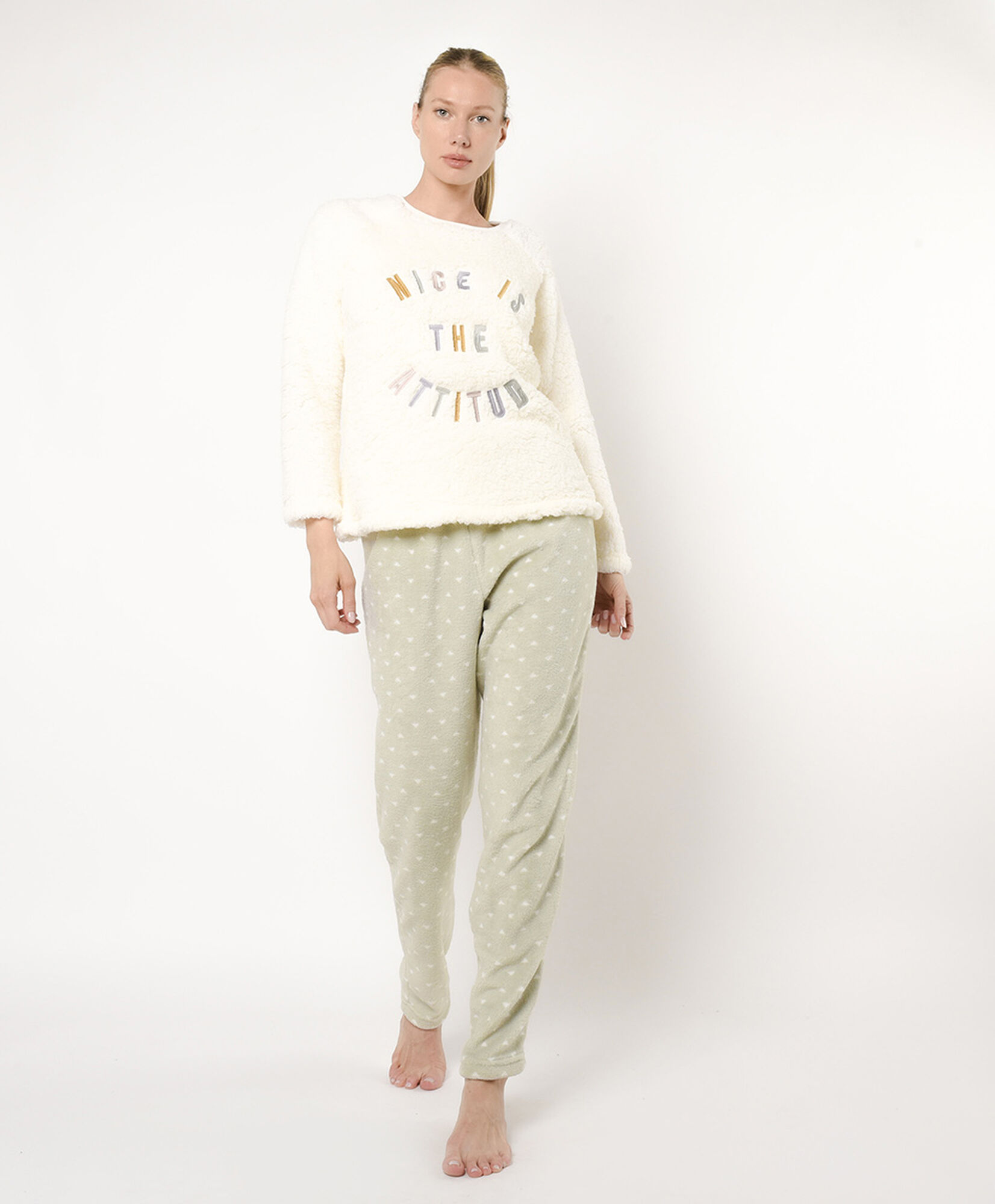 Pijama mujer chiporro frase Pijama mujer chiporro frase