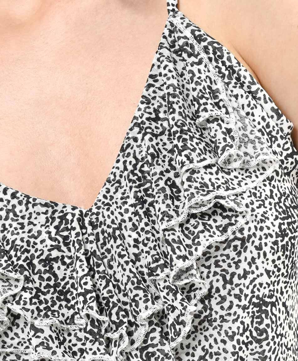 Polera mujer vuelo frontal