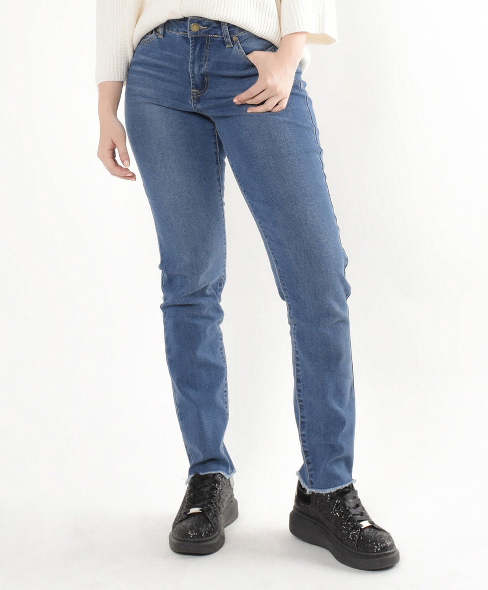 Jeans mujer basta desflecada Jeans mujer basta desflecada