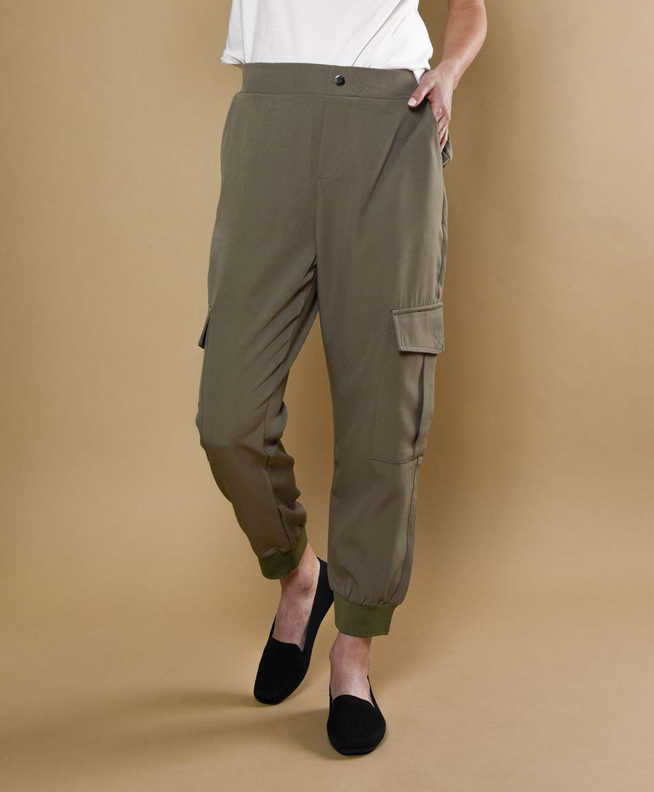 Pantal&oacute;n tiro alto jogger