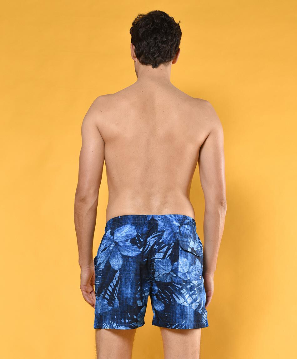 Traje de ba&ntilde;o