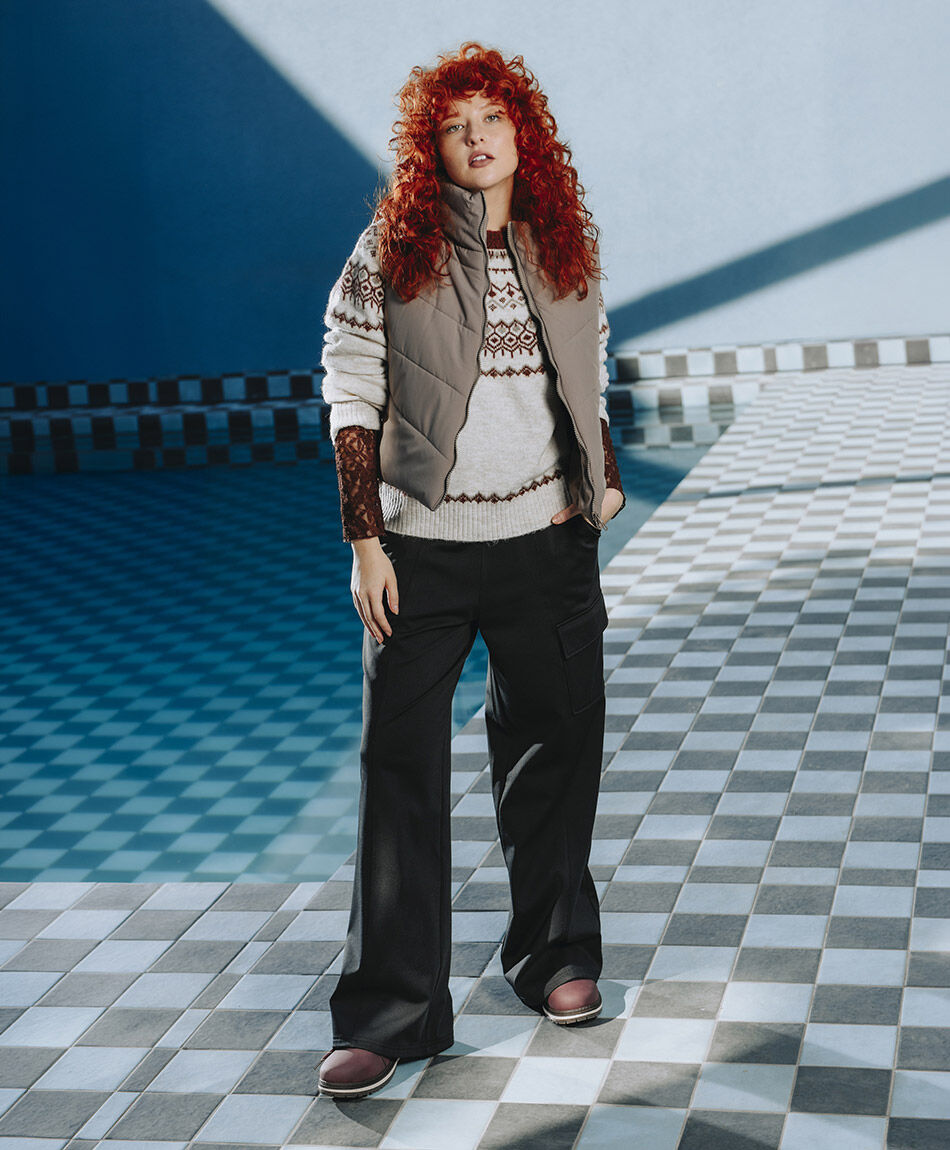 Pantal&oacute;n mujer wide leg dise&ntilde;o cargo black