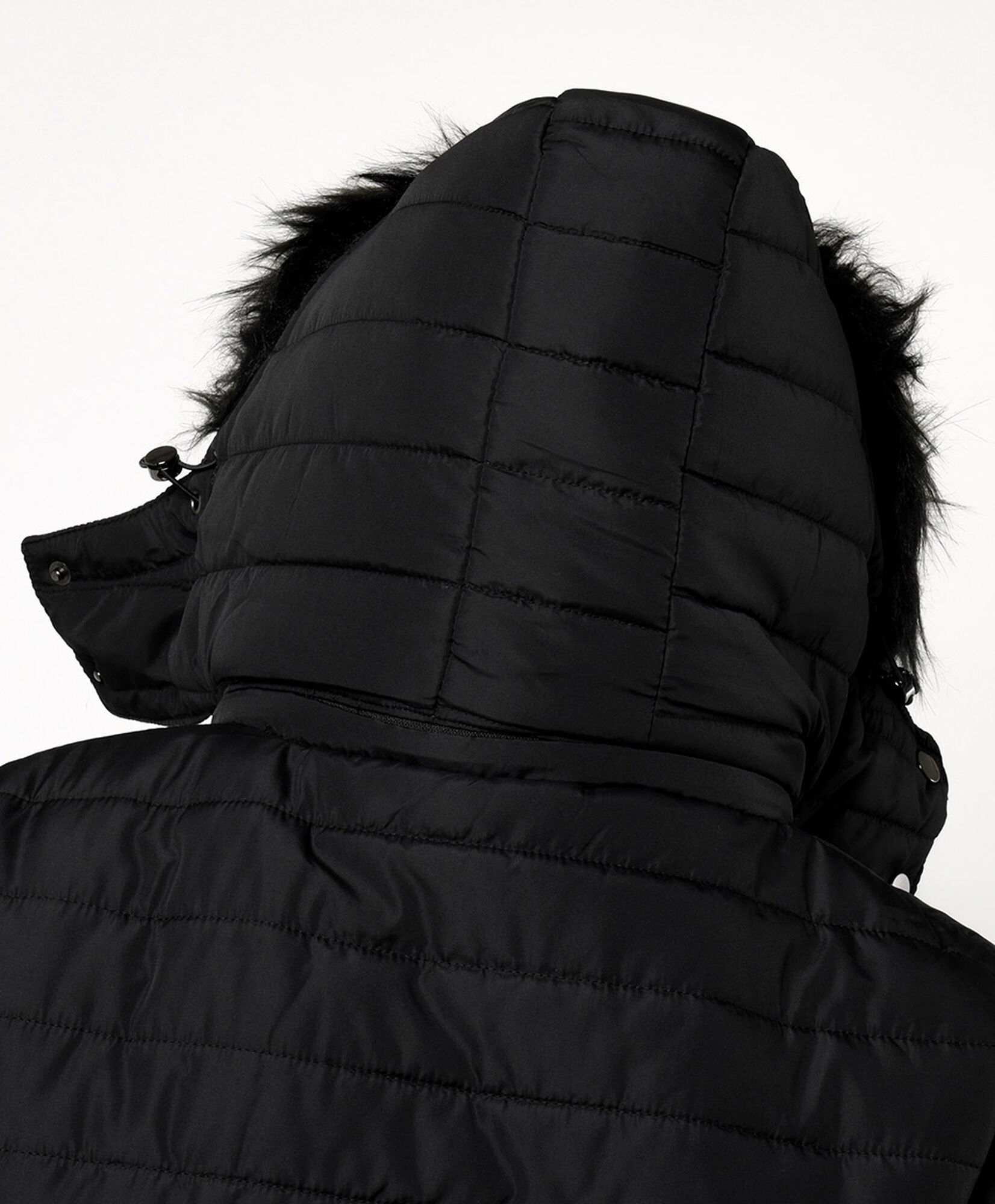 Parka mujer costuras y gorro Parka mujer costuras y gorro