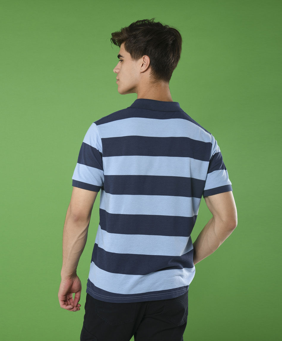 Polera manga corta cuello piqu&eacute;