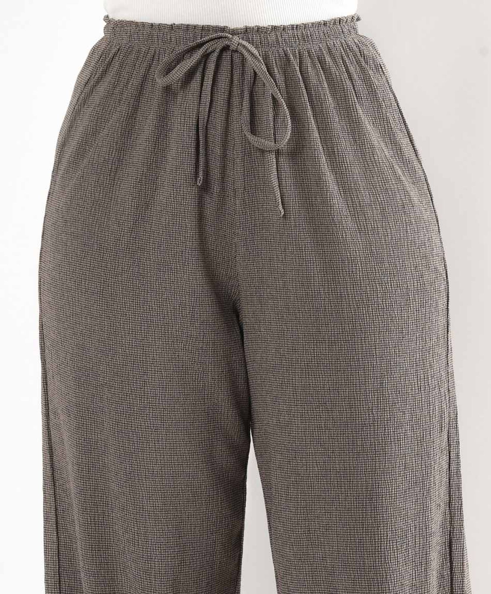 Pantalón mujer textura Pantalón mujer textura