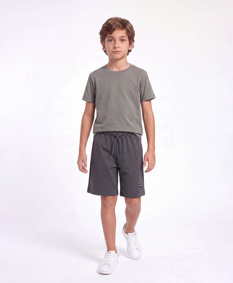 Short ni&ntilde;o b&aacute;sico gris