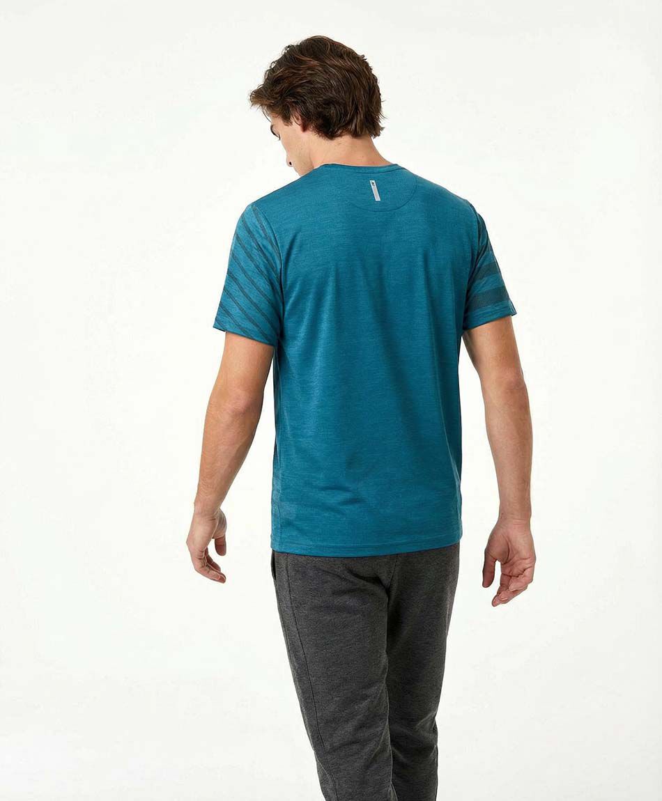 Polera deportiva hombre running turquesa