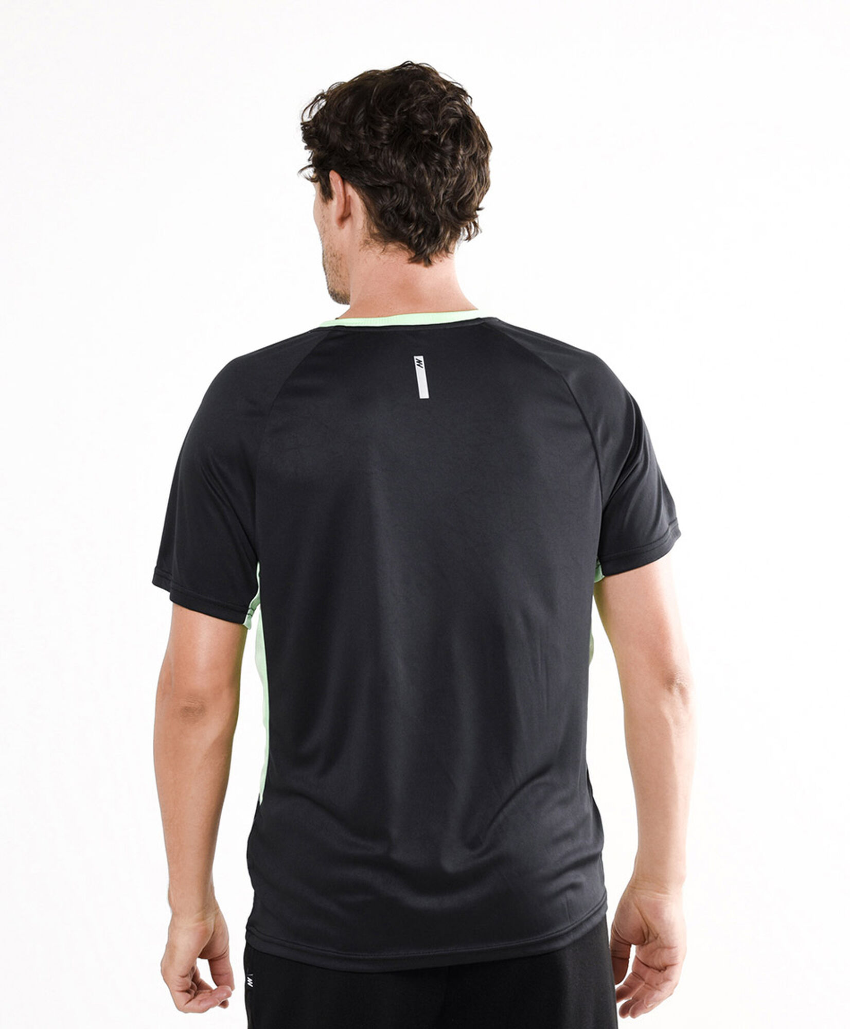 Polera deportiva hombre mix diseño Polera deportiva hombre mix diseño