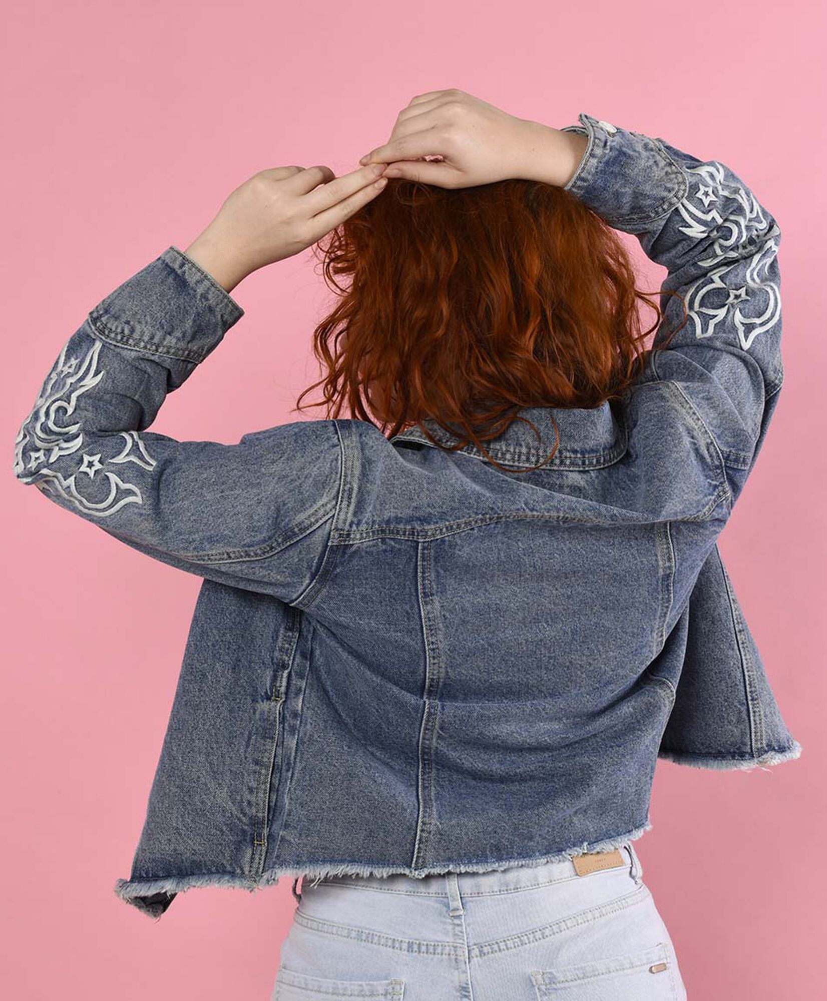 Chaqueta denim bordada Chaqueta denim bordada