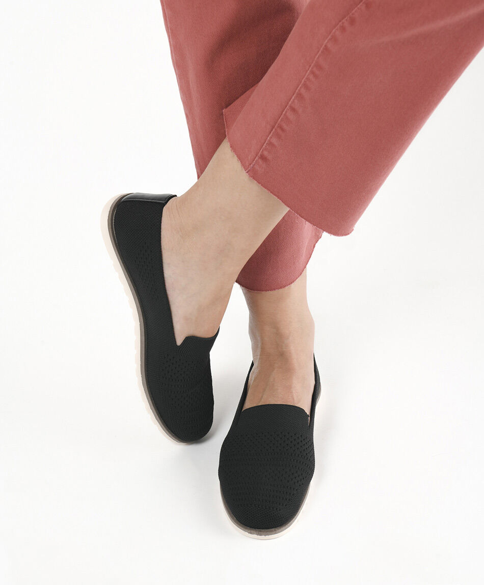 Mocas&iacute;n mujer tejido