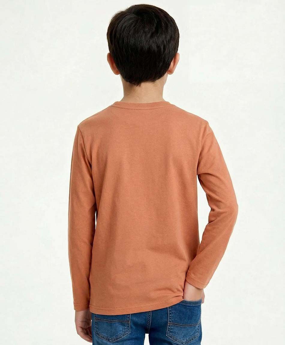 Polera ni&ntilde;o energ&iacute;a skate