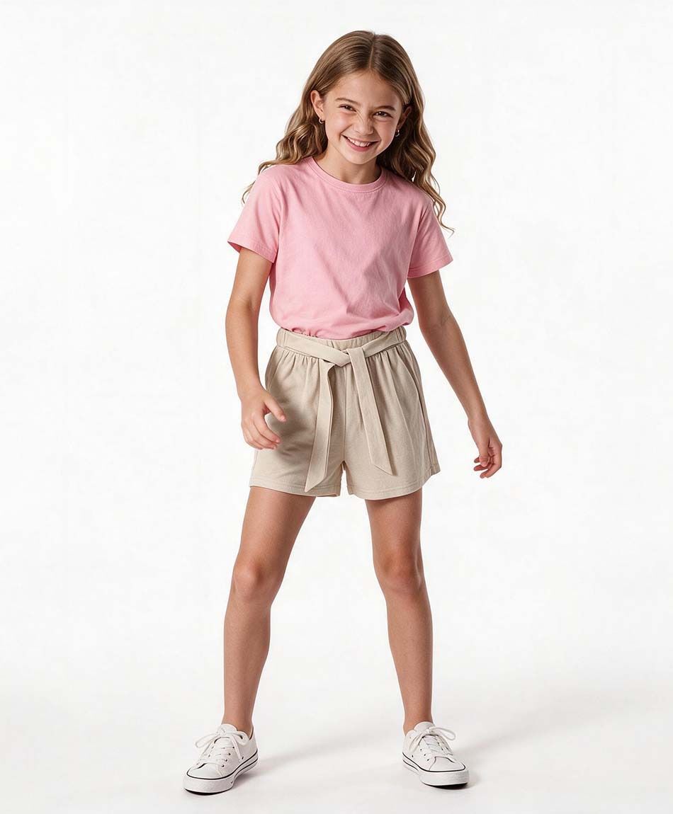 Short ni&ntilde;a liso