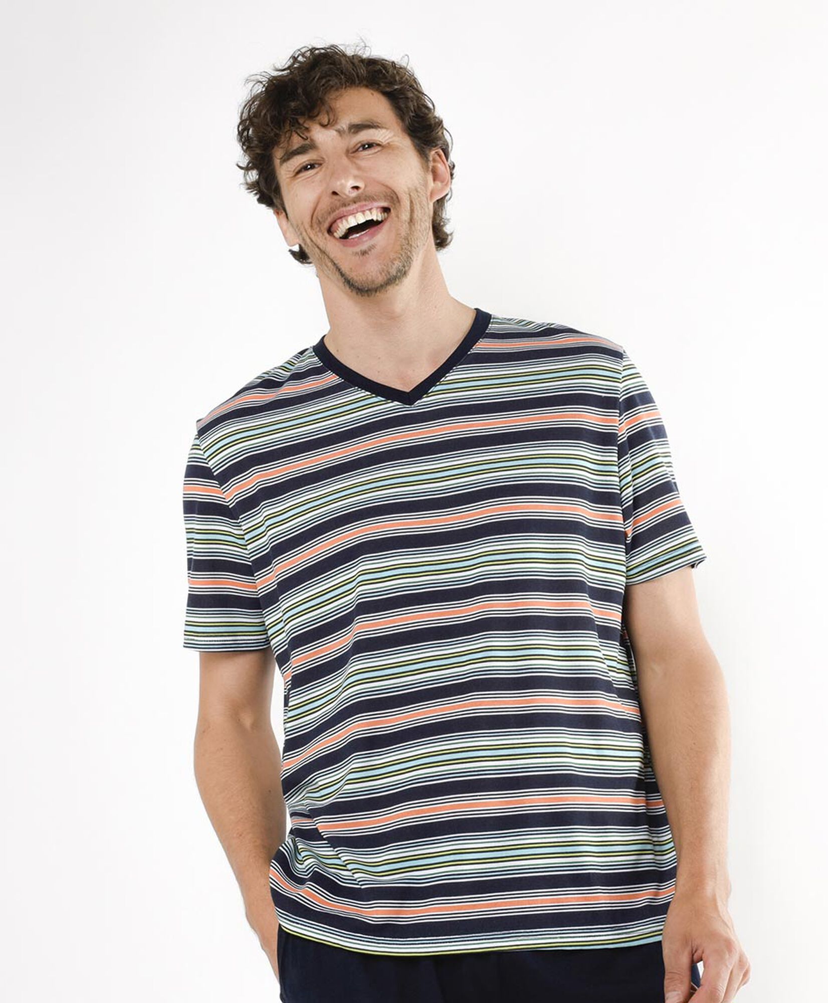 Pijama hombre líneas colores Pijama hombre líneas colores