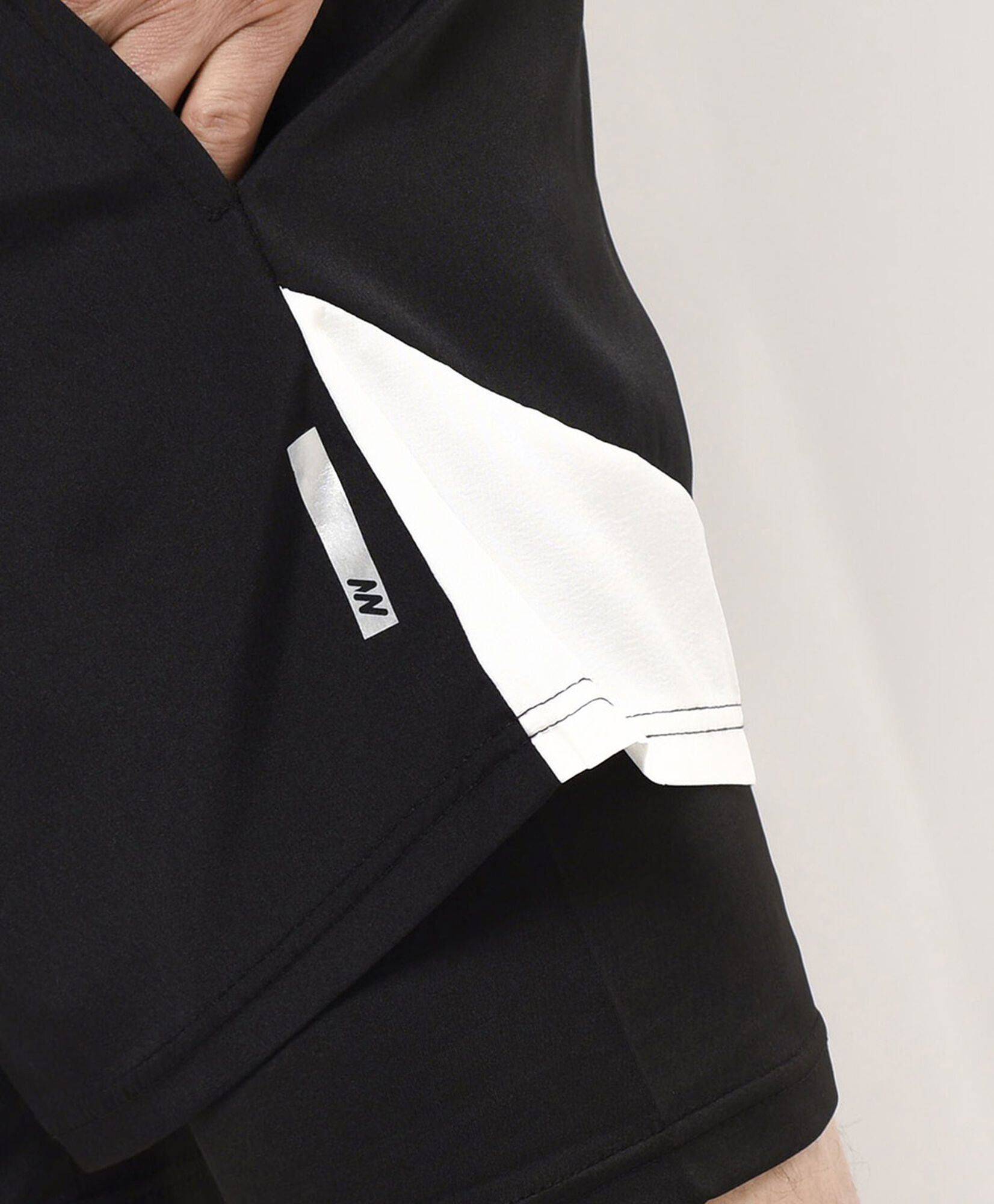 Short deportivo hombre calza Short deportivo hombre calza