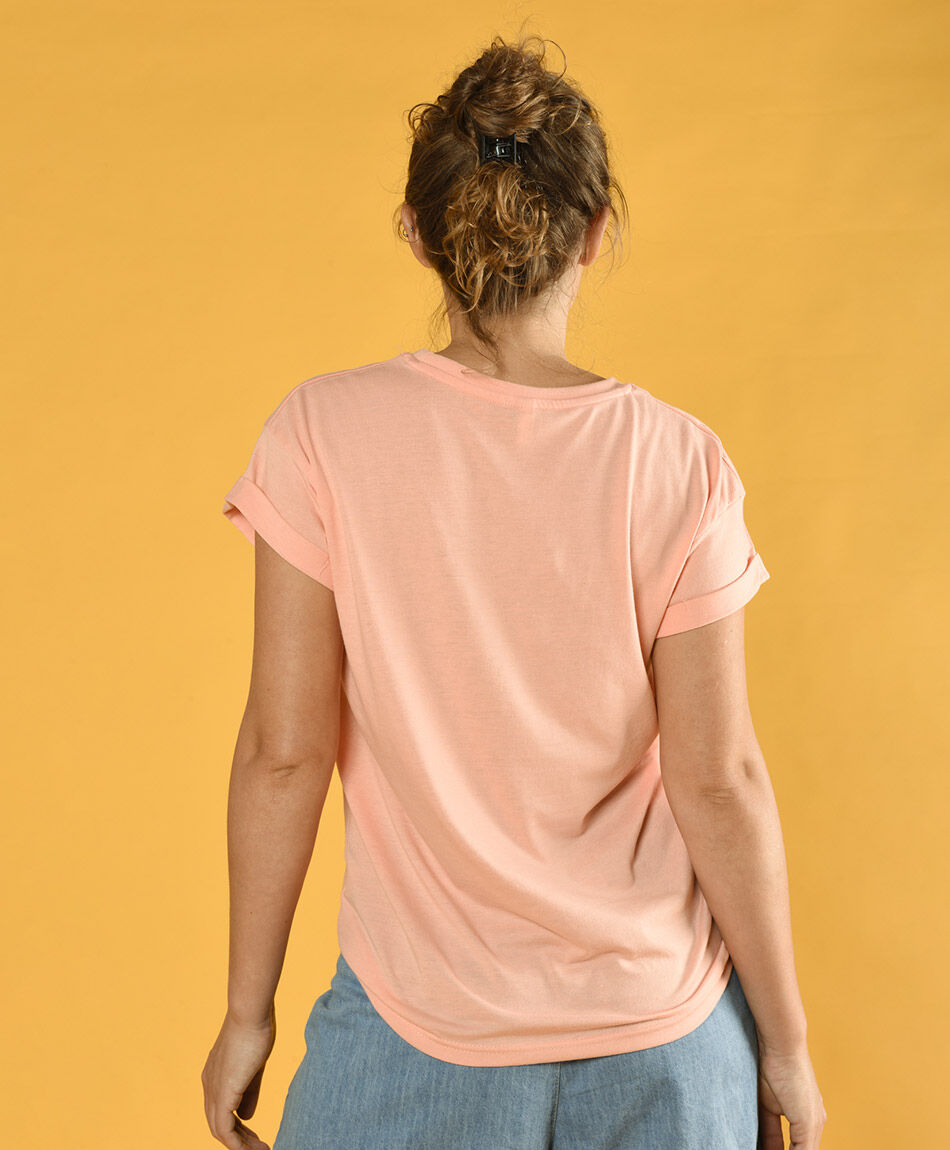 Polera bordado