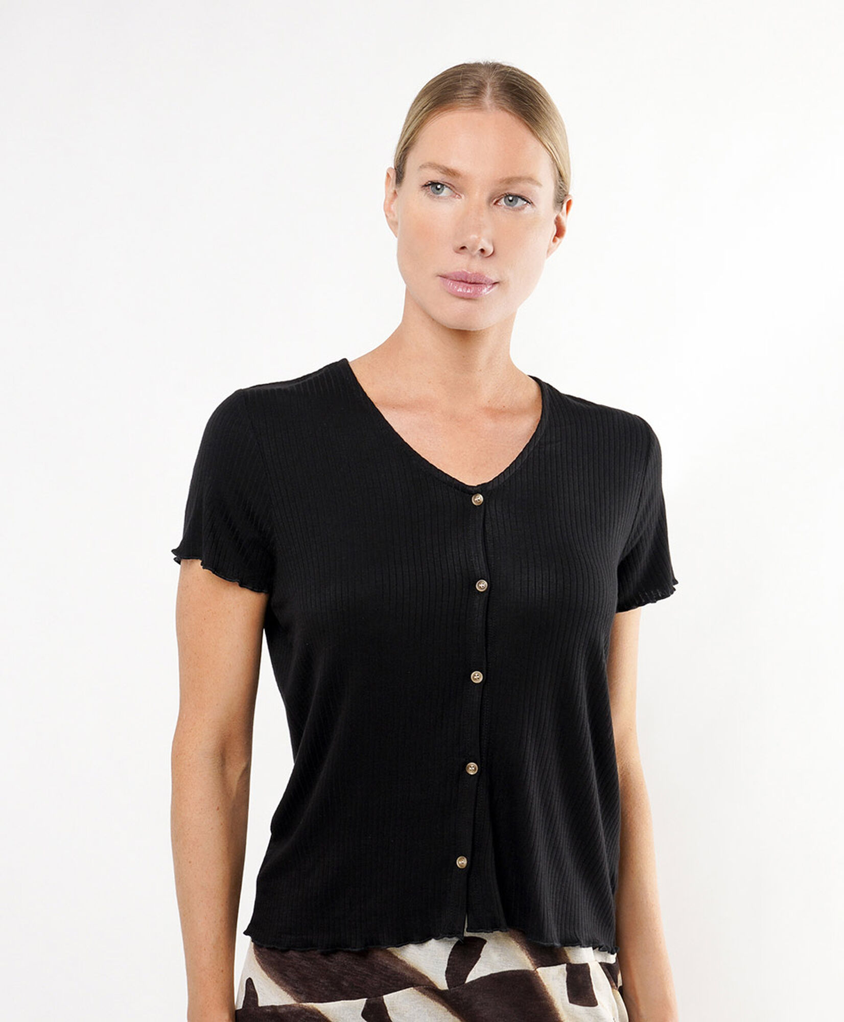 Polera mujer canalé botones dorados Polera mujer canalé botones dorados