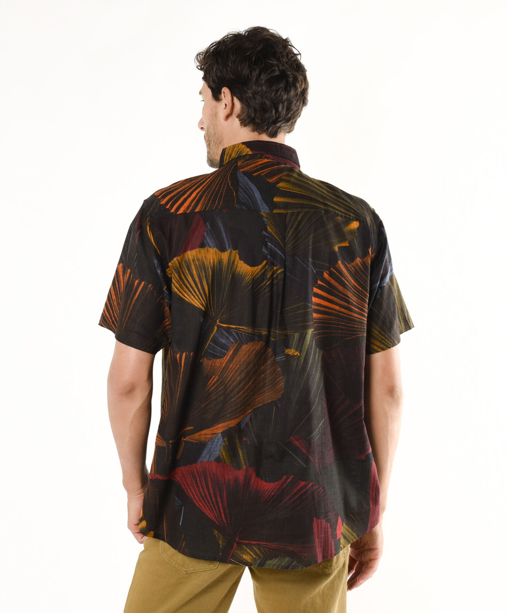Camisa hombre hojas colores Camisa hombre hojas colores