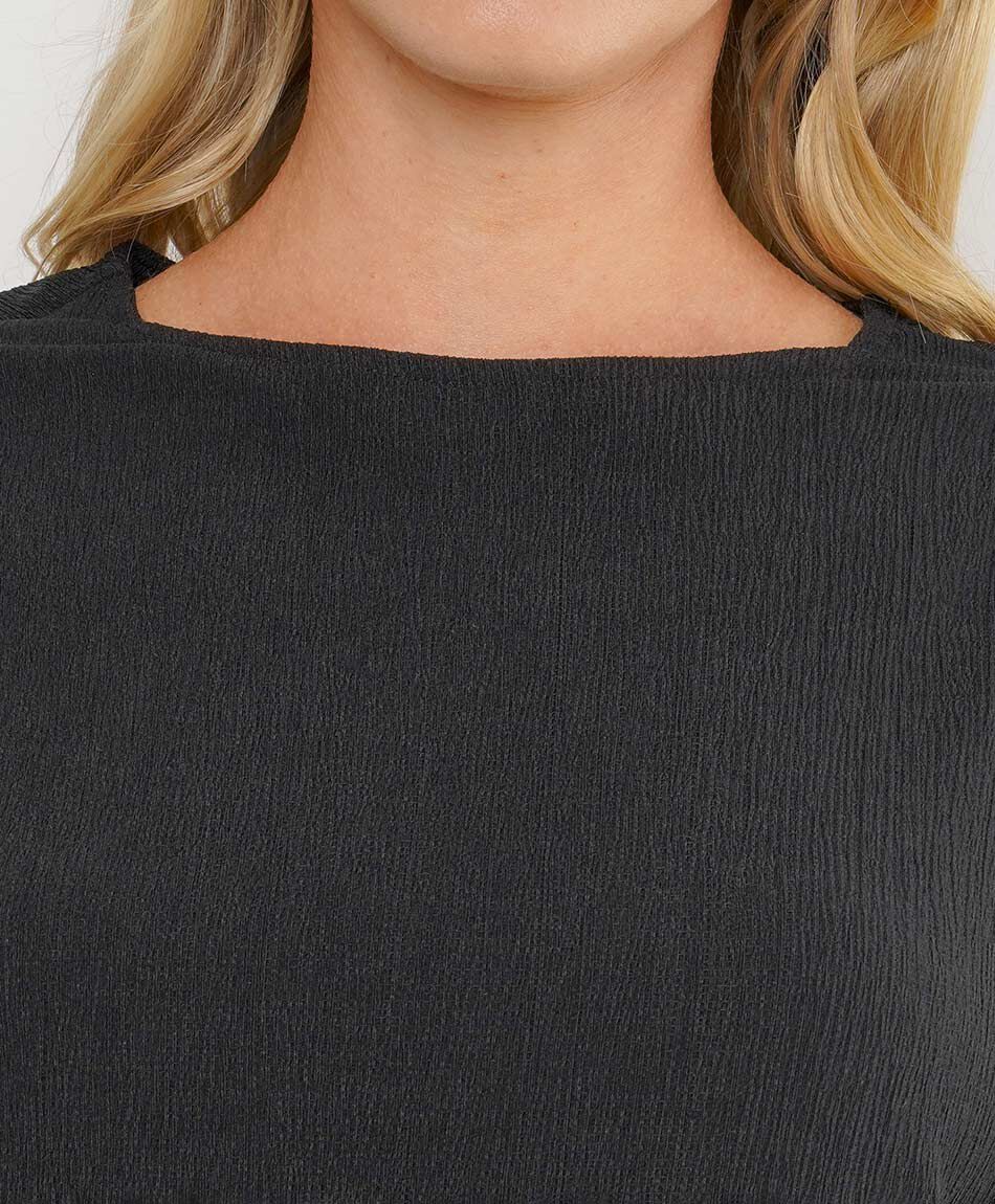 Polera mujer mangas bordadas