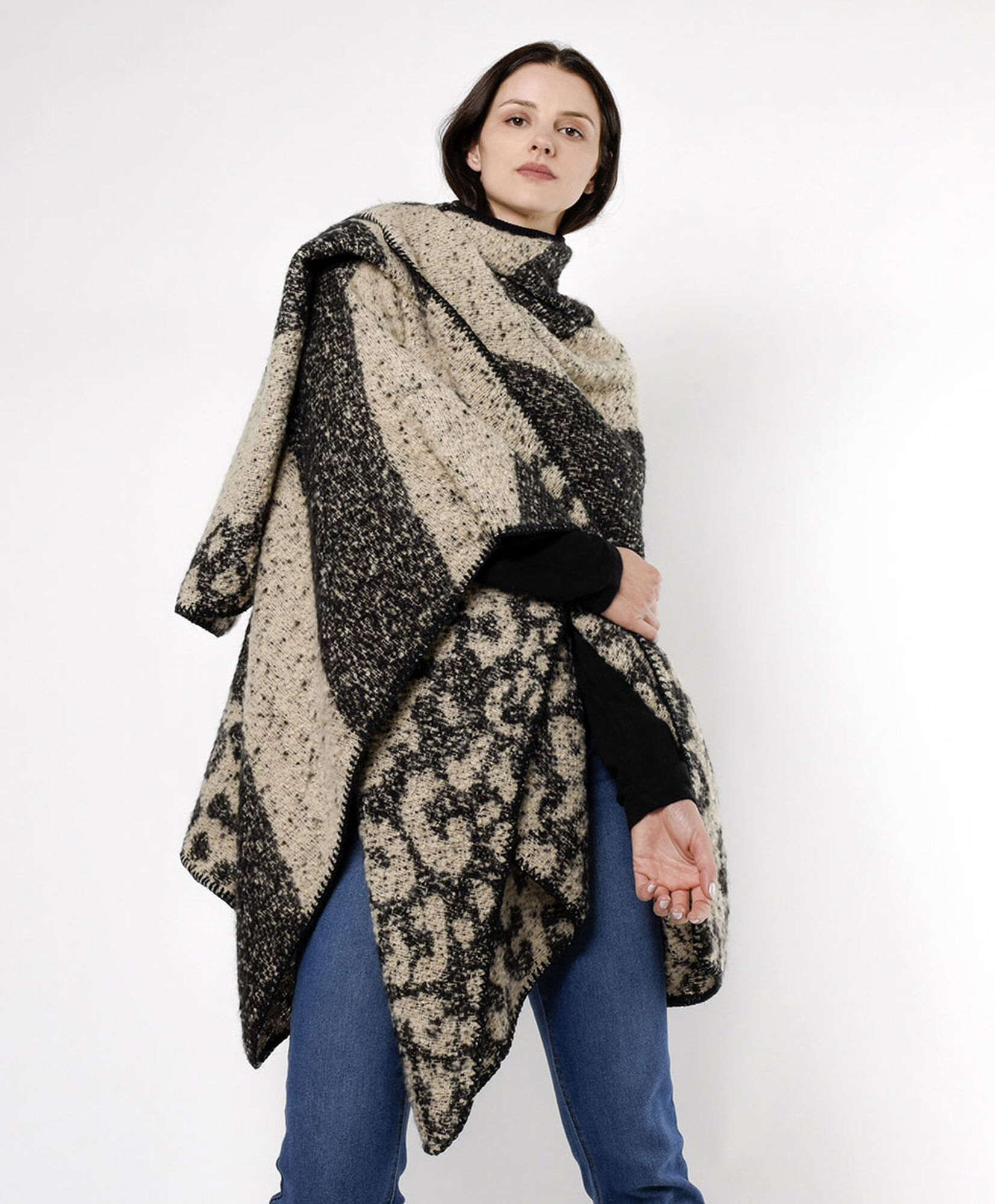 Poncho mujer animal print Poncho mujer animal print