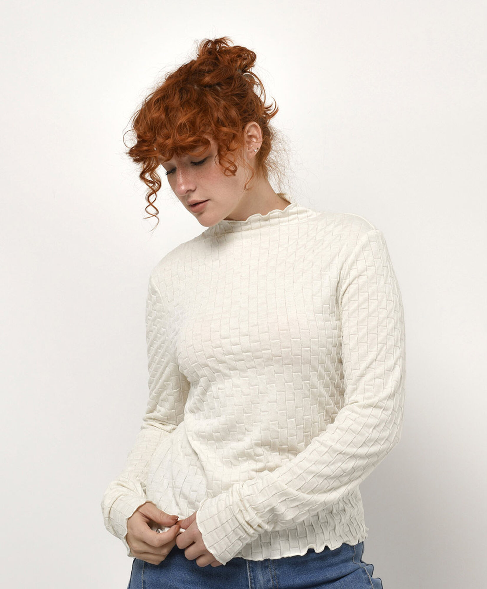 Polera mujer jacquard vuelos Polera mujer jacquard vuelos