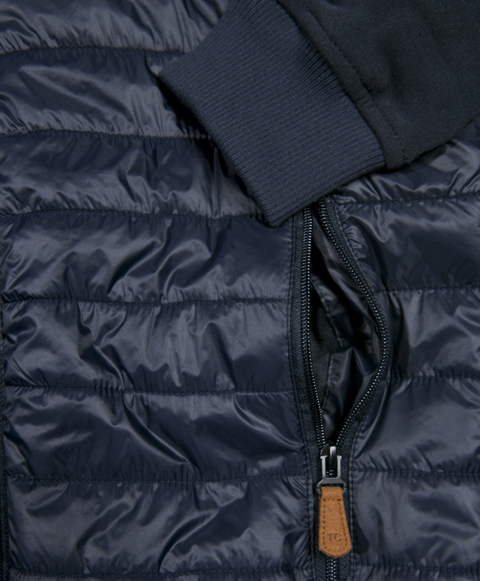 Parka escolar estilo poler&oacute;n