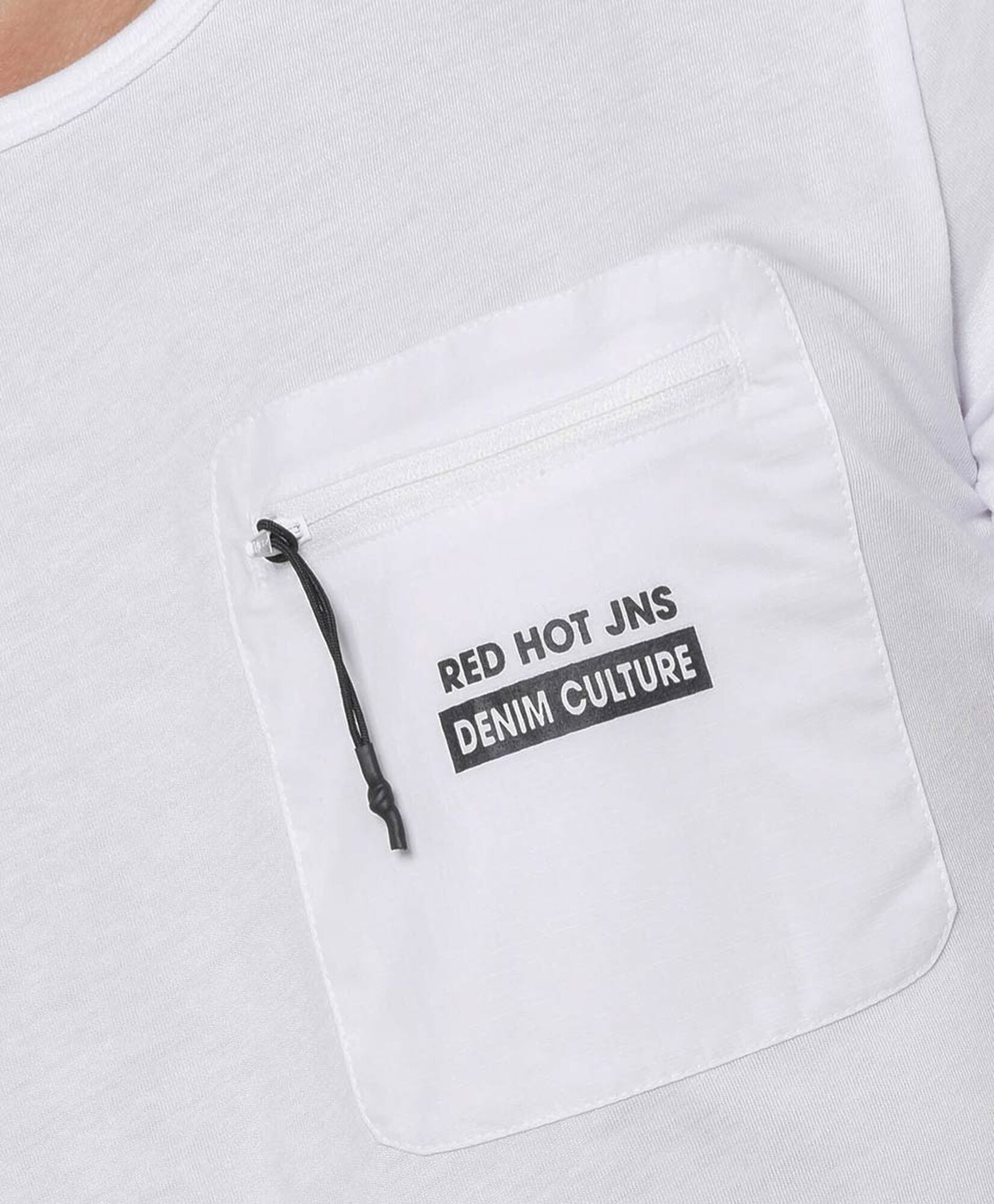 Polera hombre bolsillo con cierre Polera hombre bolsillo con cierre