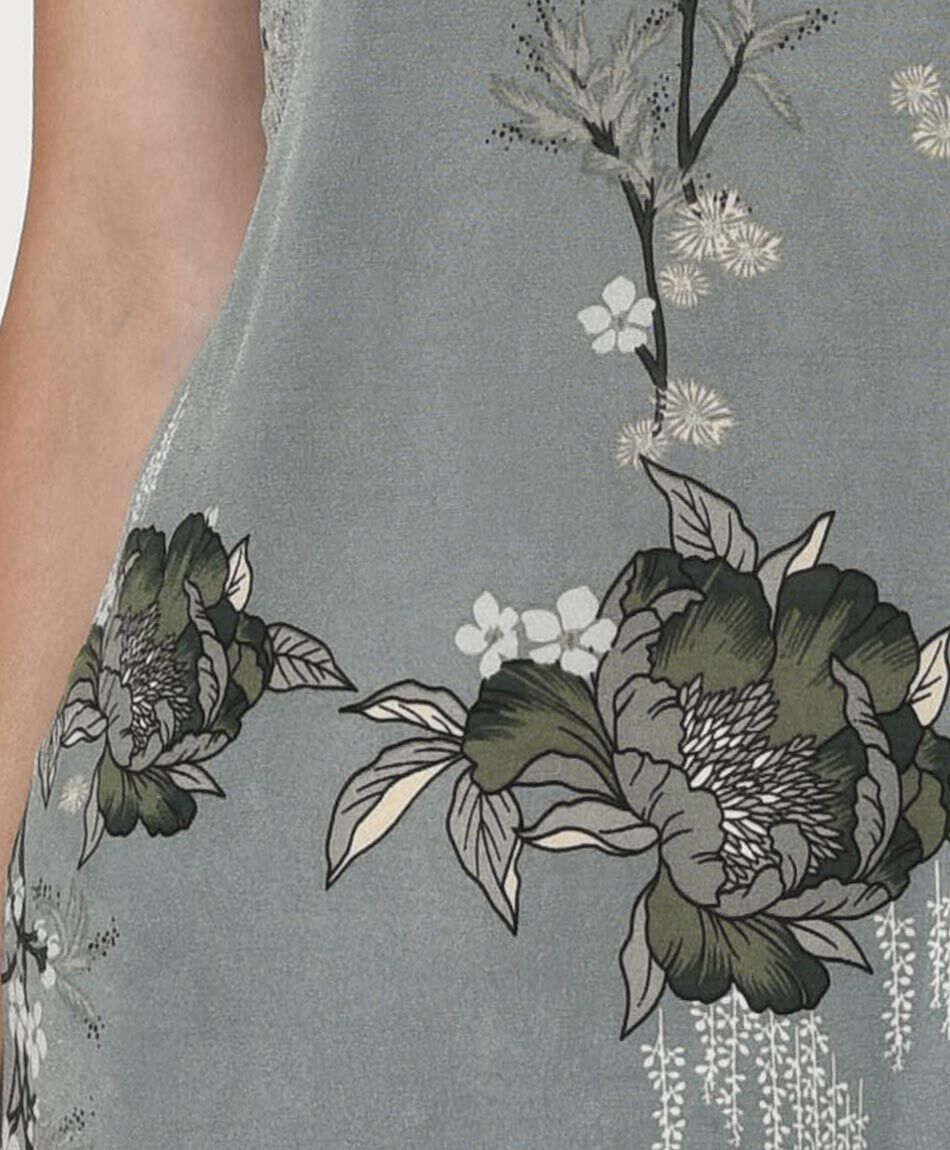 Camisola corta mujer floreada