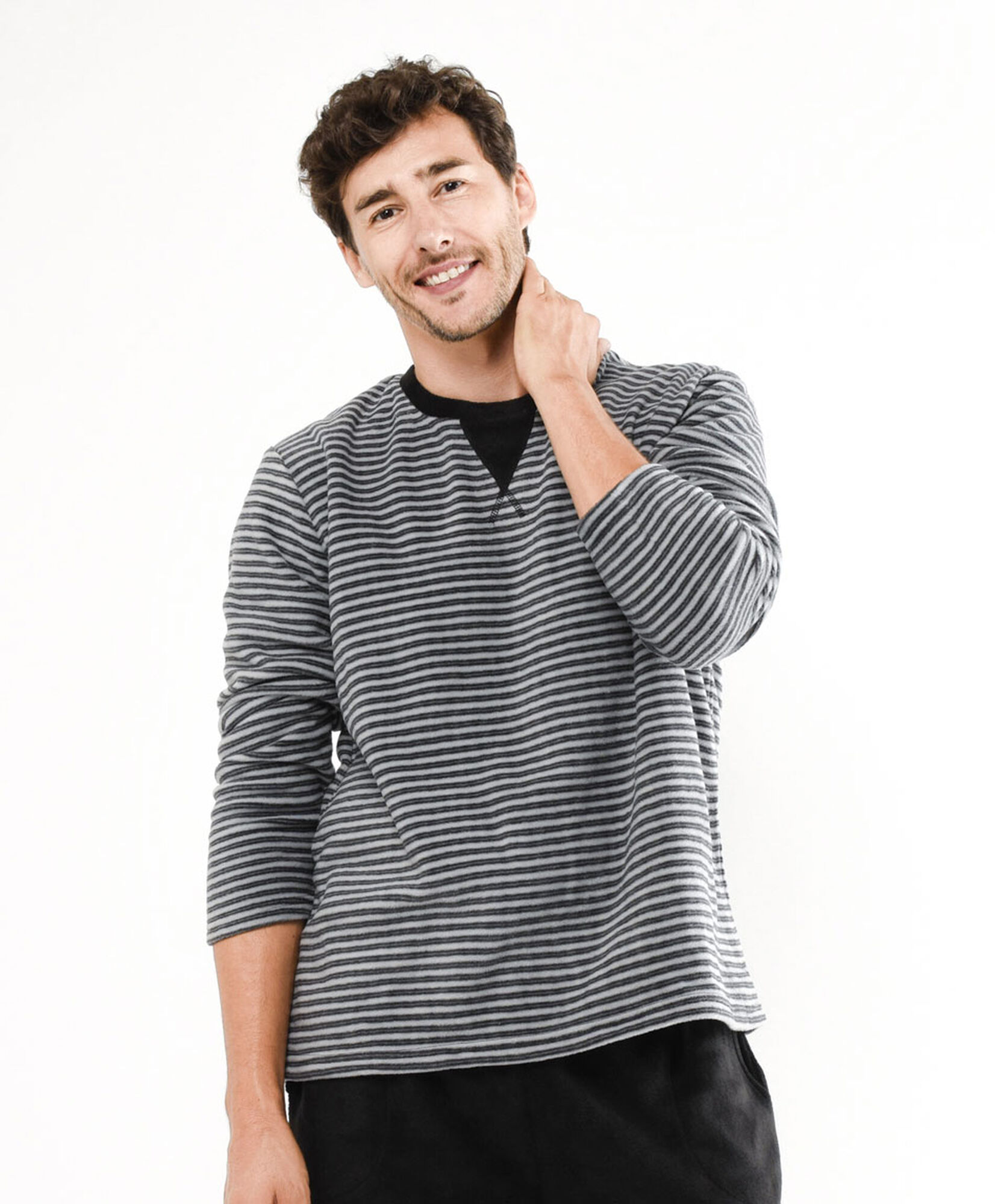 Pijama hombre polar líneas gris Pijama hombre polar líneas gris
