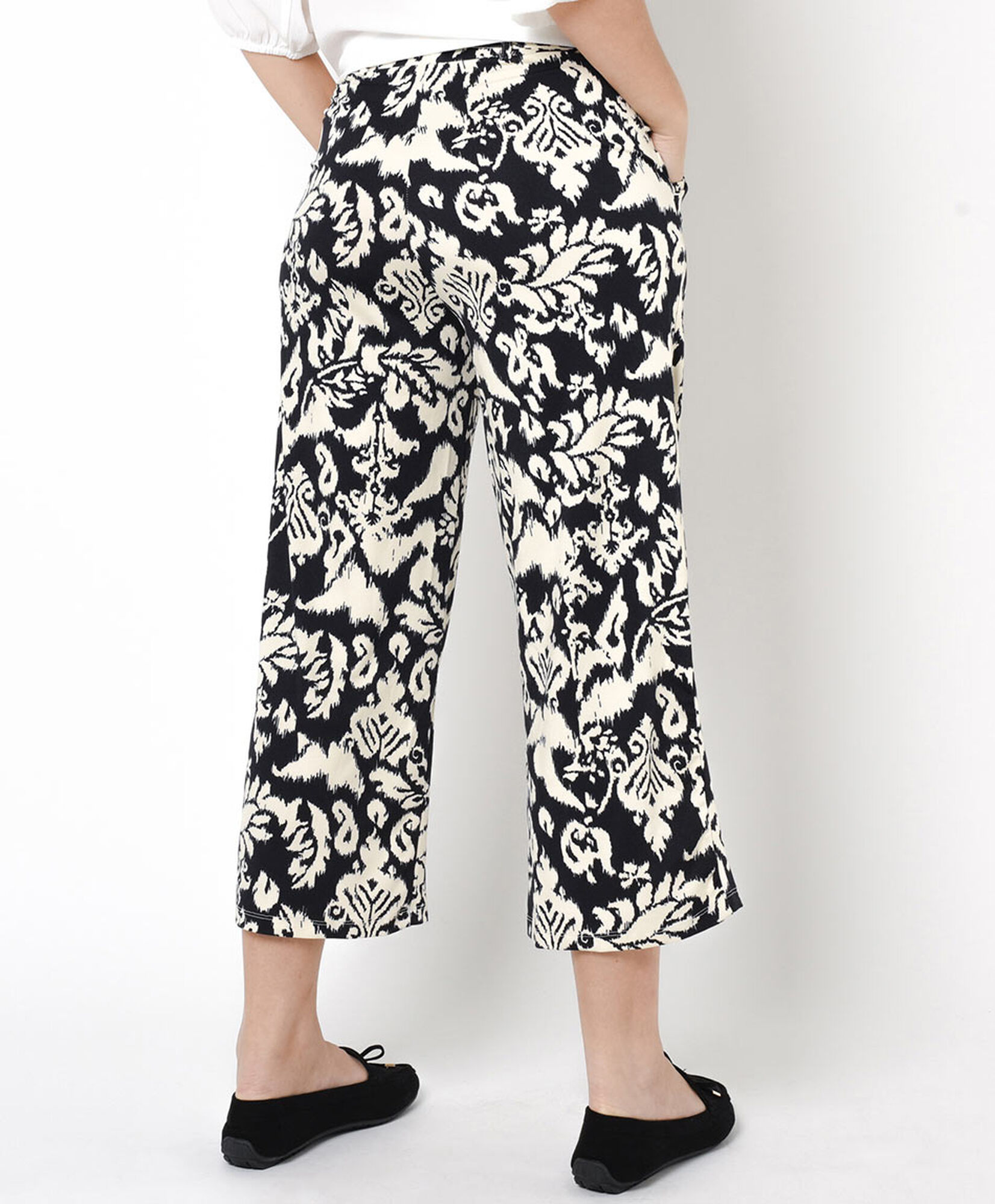 Pantalón mujer estampado figuras Pantalón mujer estampado figuras