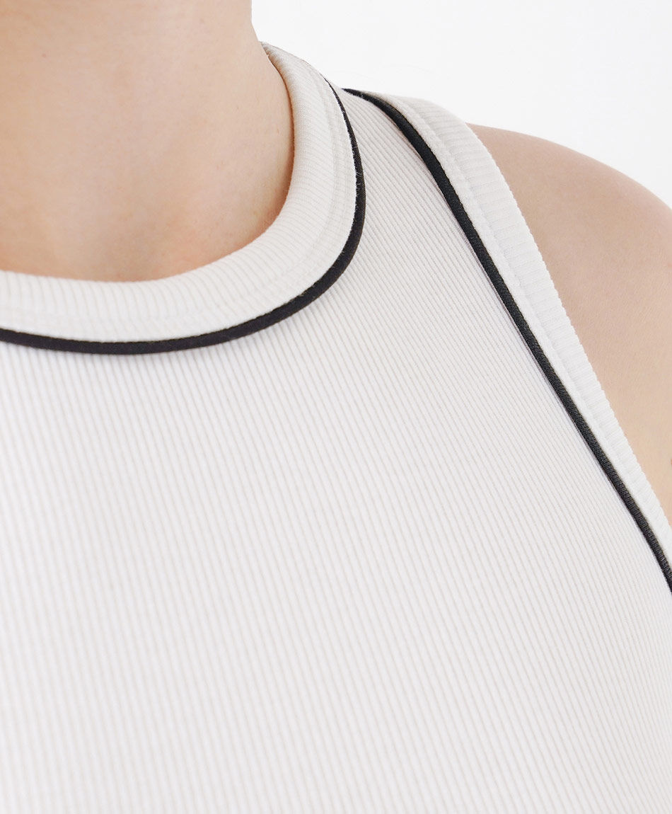 Polera mujer pipping contraste blanca